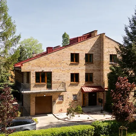 Villa *